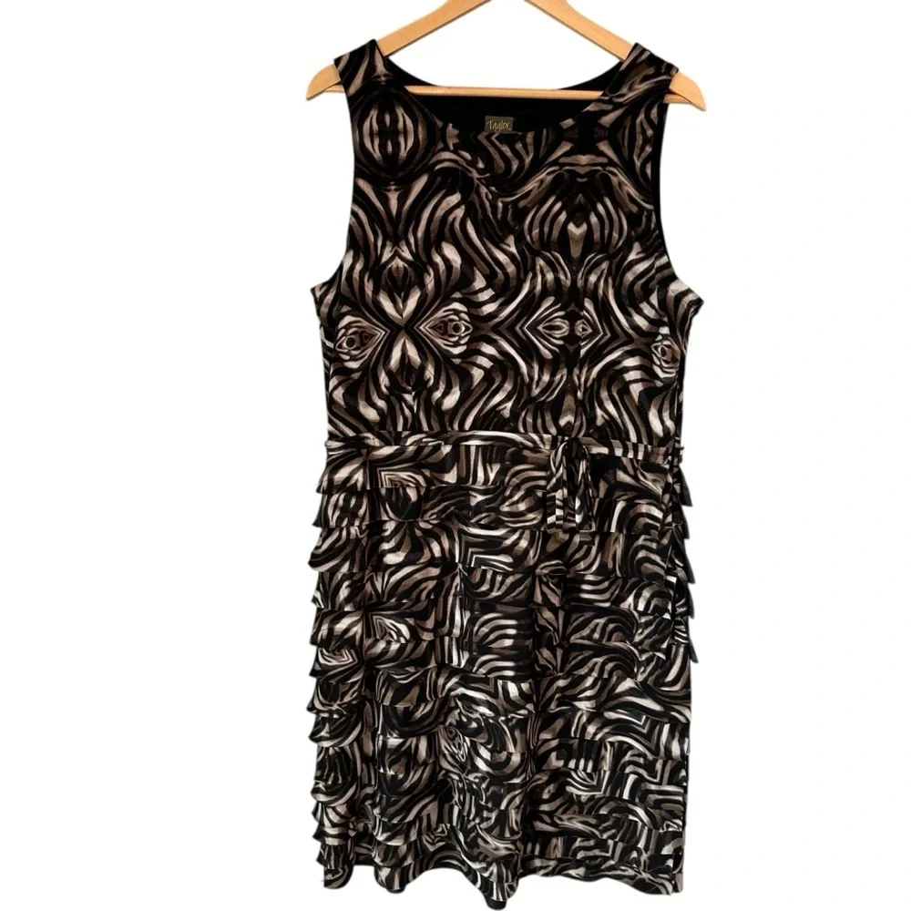 Taylor Monochrome Swirl Sleeveless Midi Vacation Dress, 14